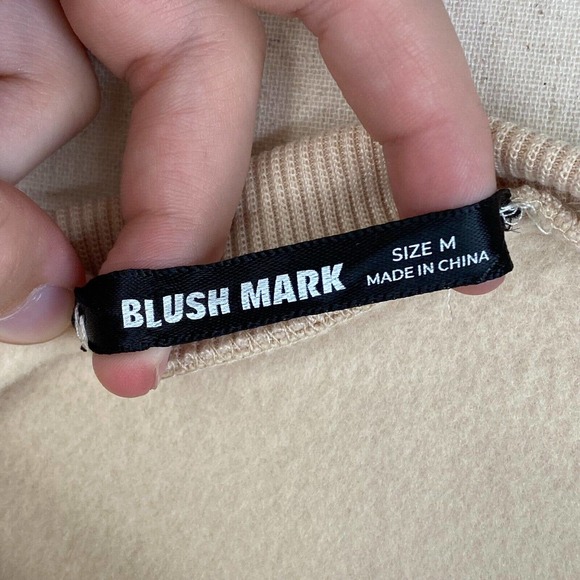 NWT Blush Mark ZONA Sweatshirt Medium - Picture 3 of 4